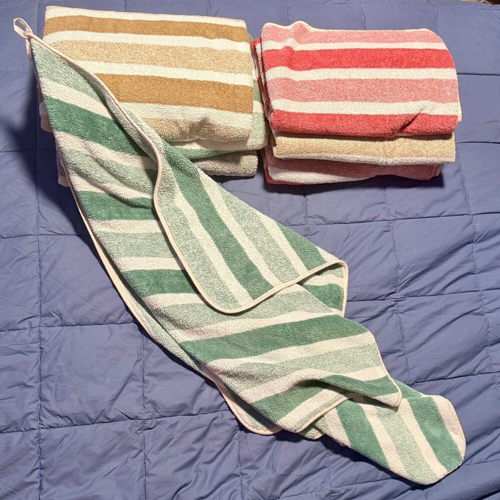 7 Striped Bath Towels 26x52 Hanging Loop Multicolor Cotton Vintage Style